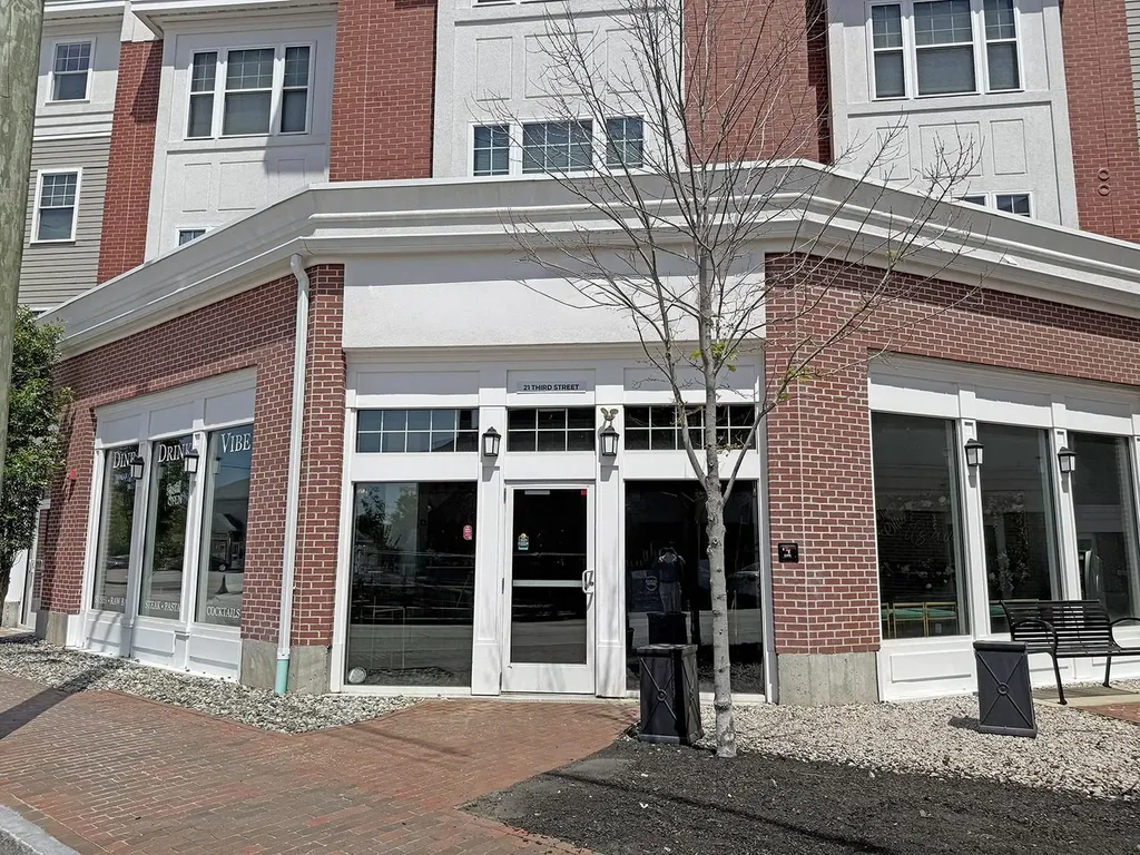 21 3rd Street Dover NH 03820