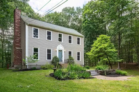 42 Moses Carr Road Rollinsford NH 03869