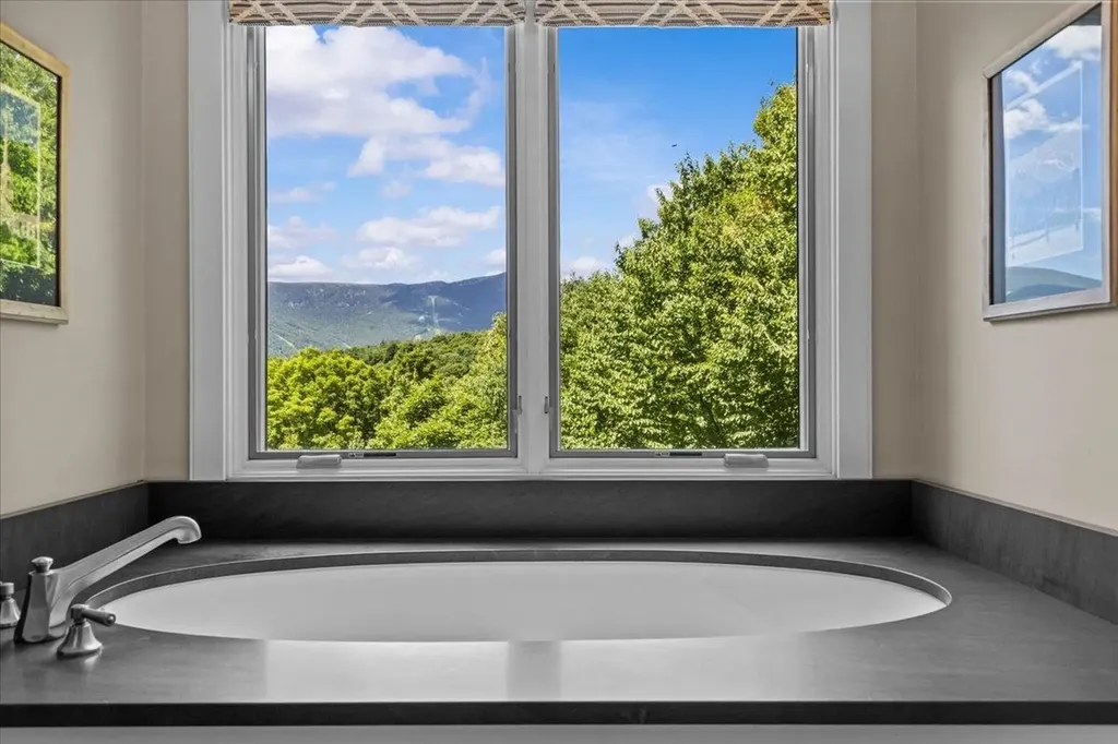 269 Billings Hill Road Stowe VT 05672