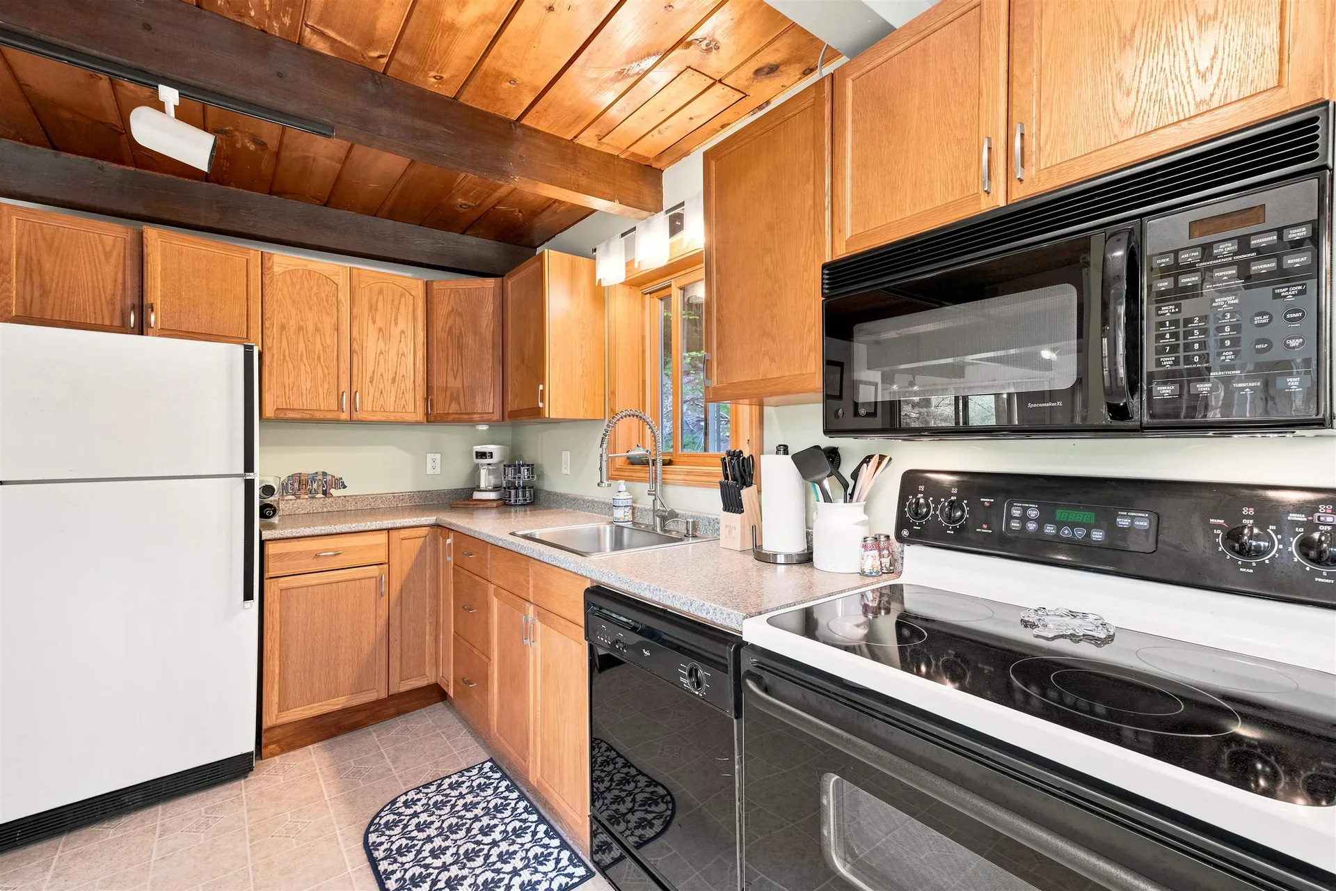 43 Eidelweiss Drive Madison NH 03849