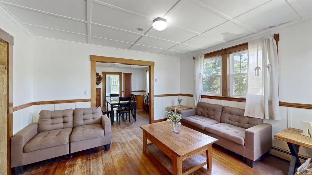31 Merrill Street Plymouth NH 03264