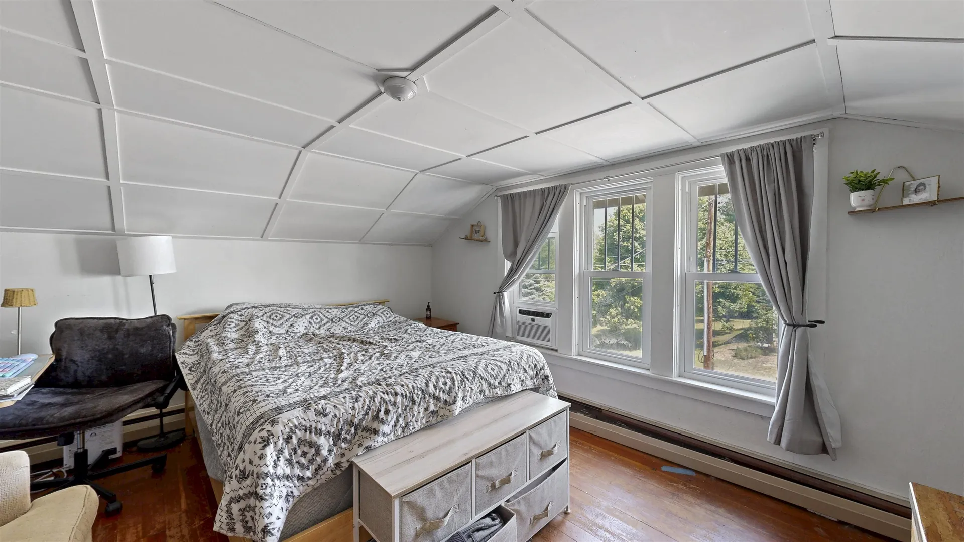 31 Merrill Street Plymouth NH 03264
