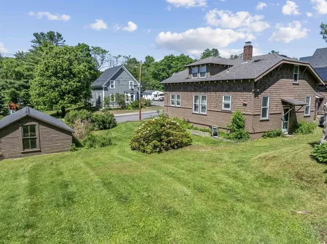 31 Merrill Street Plymouth NH 03264