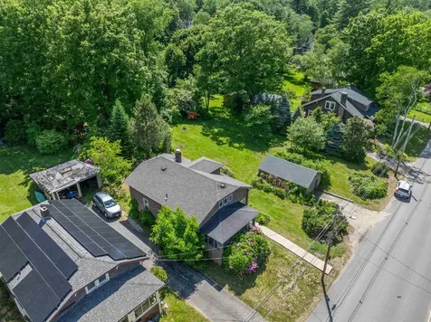 31 Merrill Street Plymouth NH 03264