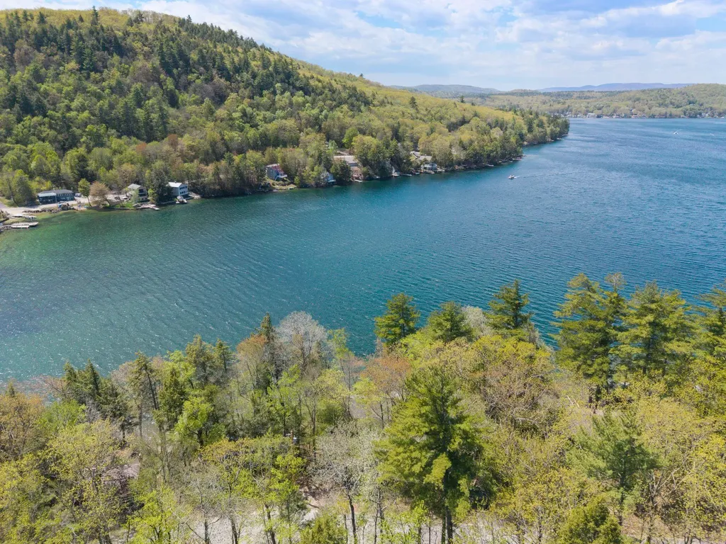 148 S Shore Road New Durham NH 03855