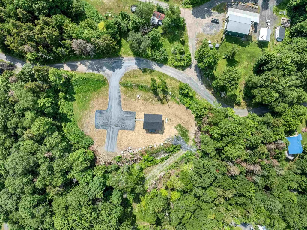 35 Fern Road Warren VT 05674