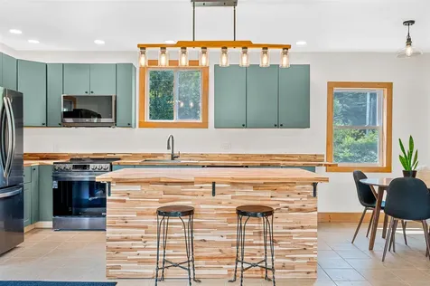 35 Fern Road Warren VT 05674