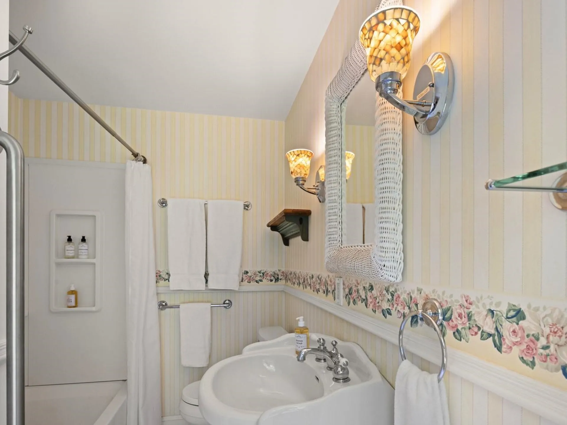 5347 Shelburne Road Shelburne VT 05482
