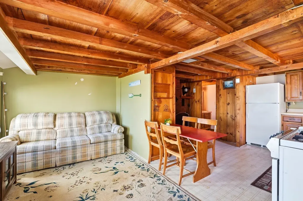 1457 Suncook Valley Road Barnstead NH 03225