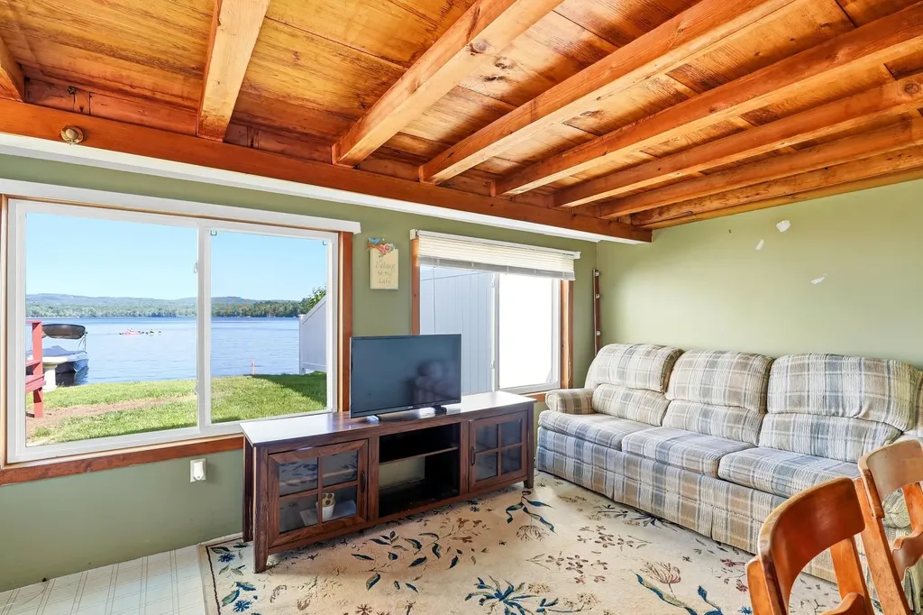 1457 Suncook Valley Road Barnstead NH 03225
