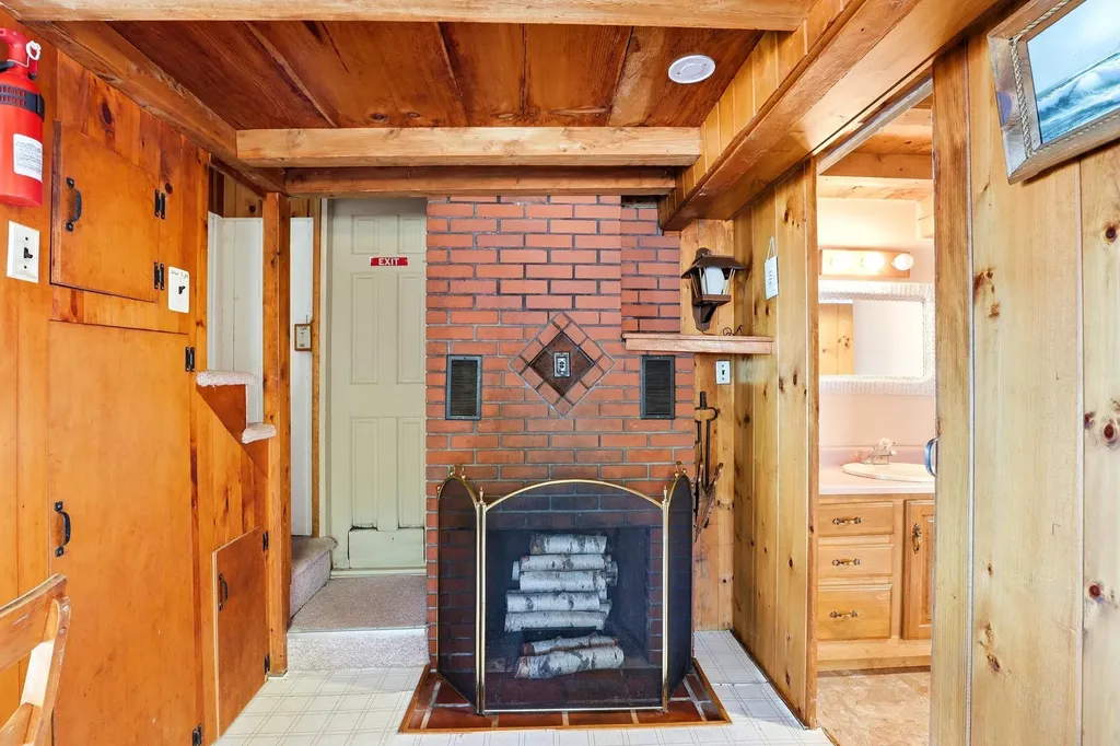 1457 Suncook Valley Road Barnstead NH 03225