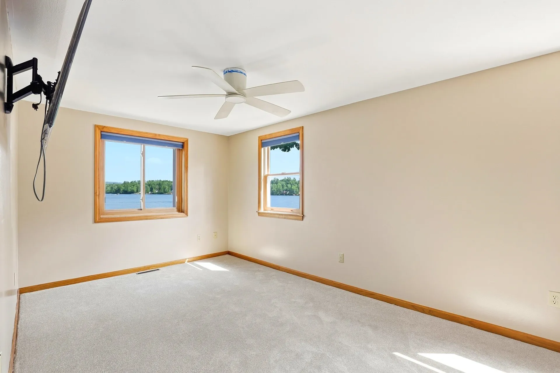 1457 Suncook Valley Road Barnstead NH 03225