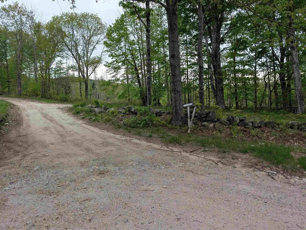 367 Height Of Land Road Grafton NH 03740