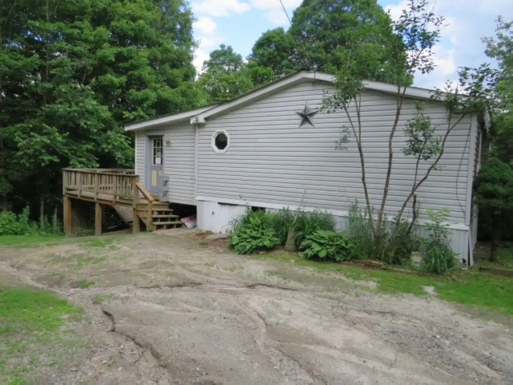 229 Longmoore Drive Ryegate VT 05042