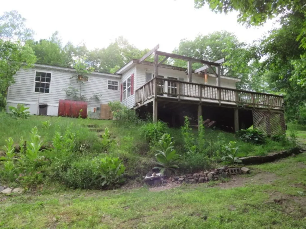 229 Longmoore Drive Ryegate VT 05042