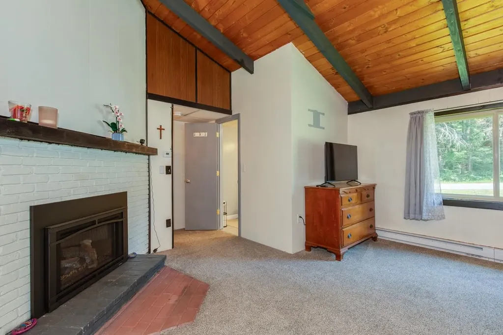 31 Adams Drive Haverhill NH 03765