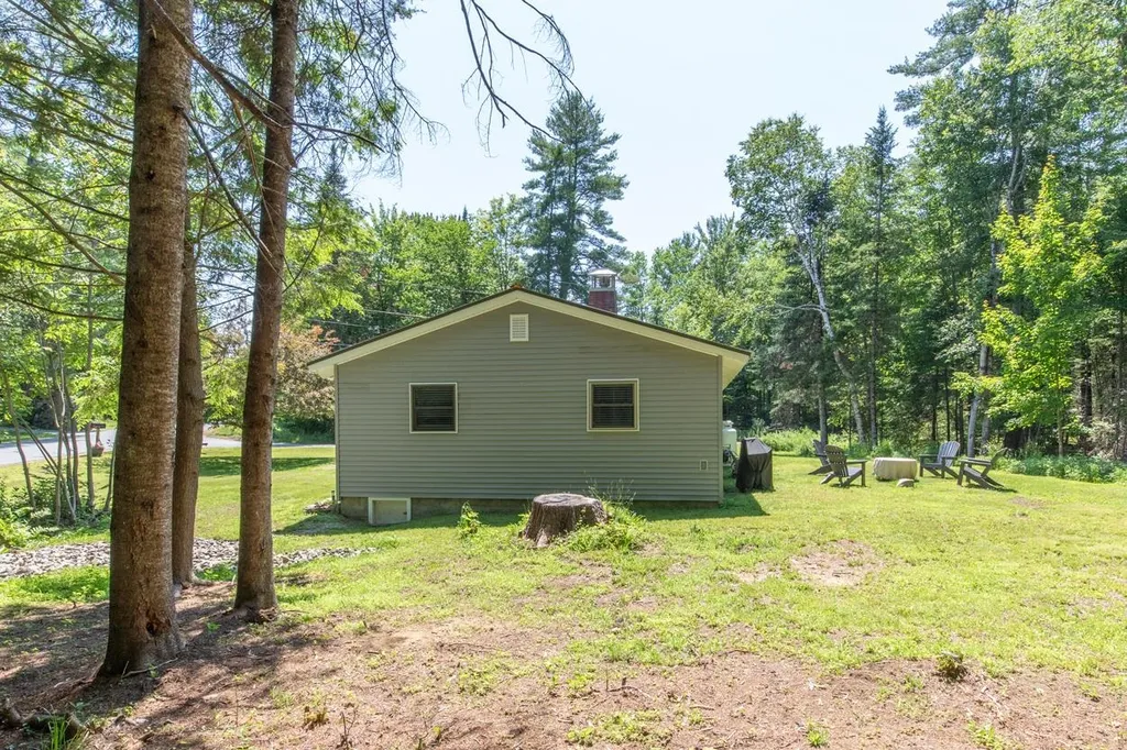 31 Adams Drive Haverhill NH 03765