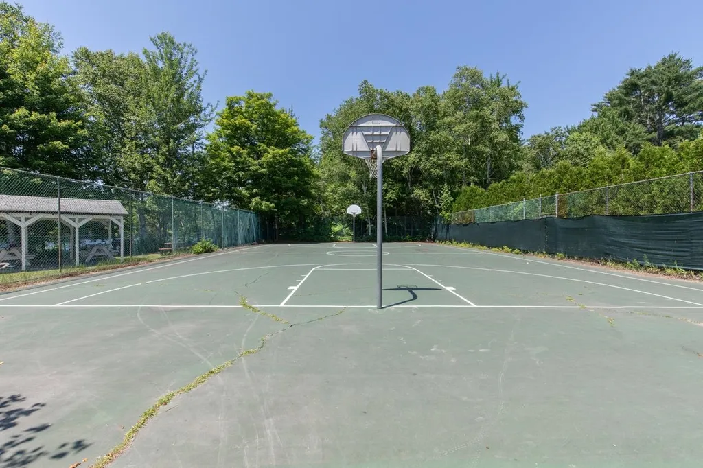 31 Adams Drive Haverhill NH 03765