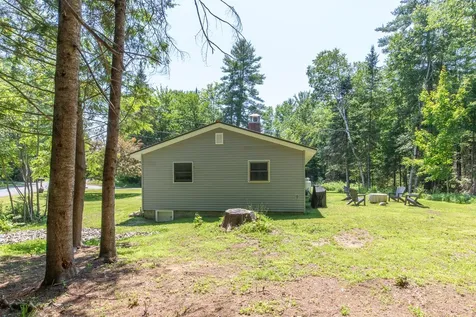 31 Adams Drive Haverhill NH 03765