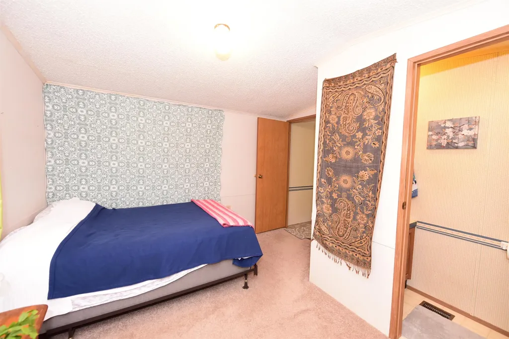 33 Buckingham Drive Conway NH 03860
