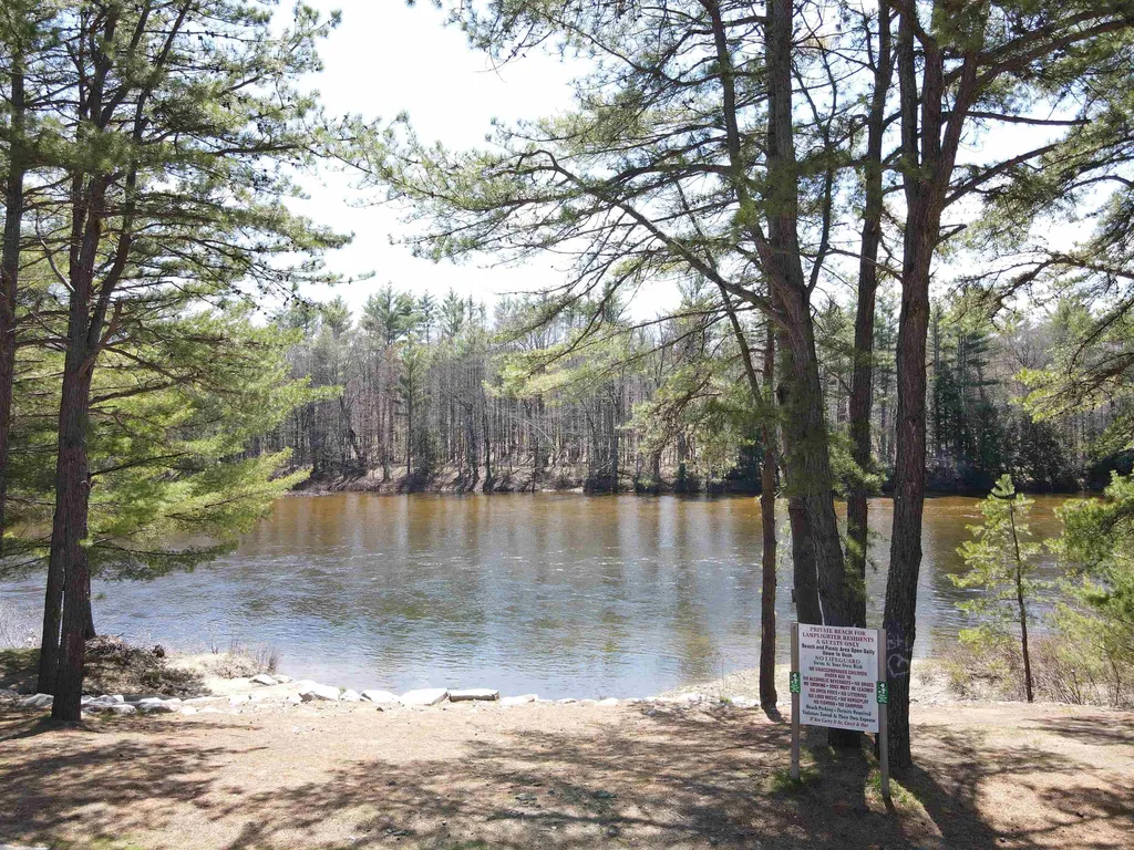 33 Buckingham Drive Conway NH 03860