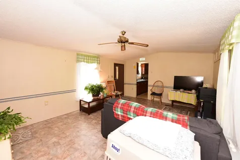 33 Buckingham Drive Conway NH 03860