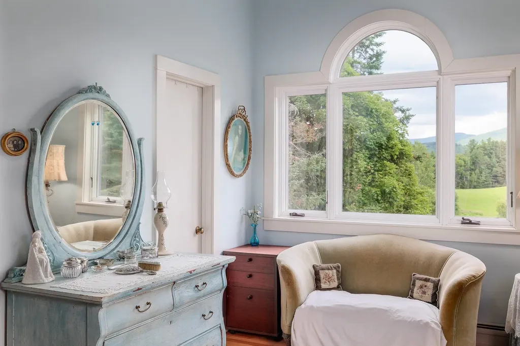 1069 East Warren Road Waitsfield VT 05673