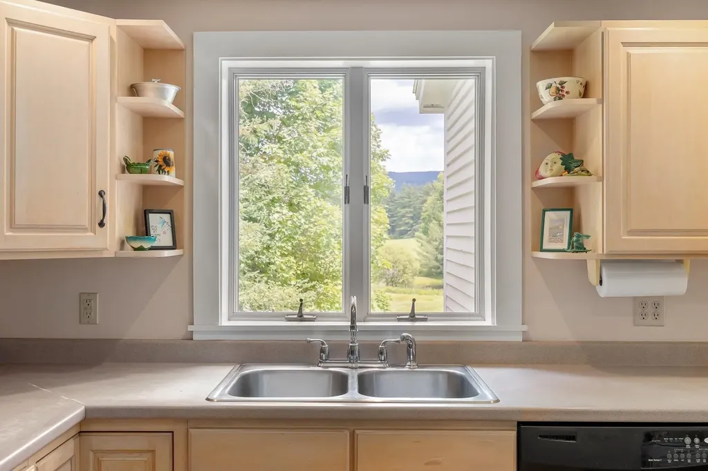 1069 East Warren Road Waitsfield VT 05673