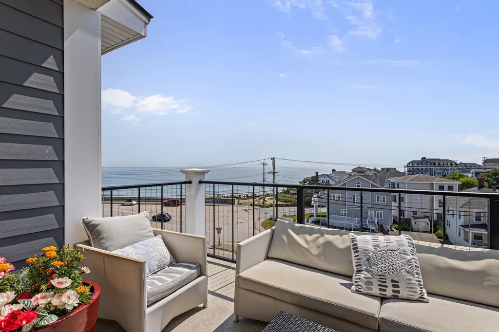 535 Ocean Boulevard Hampton NH 03842