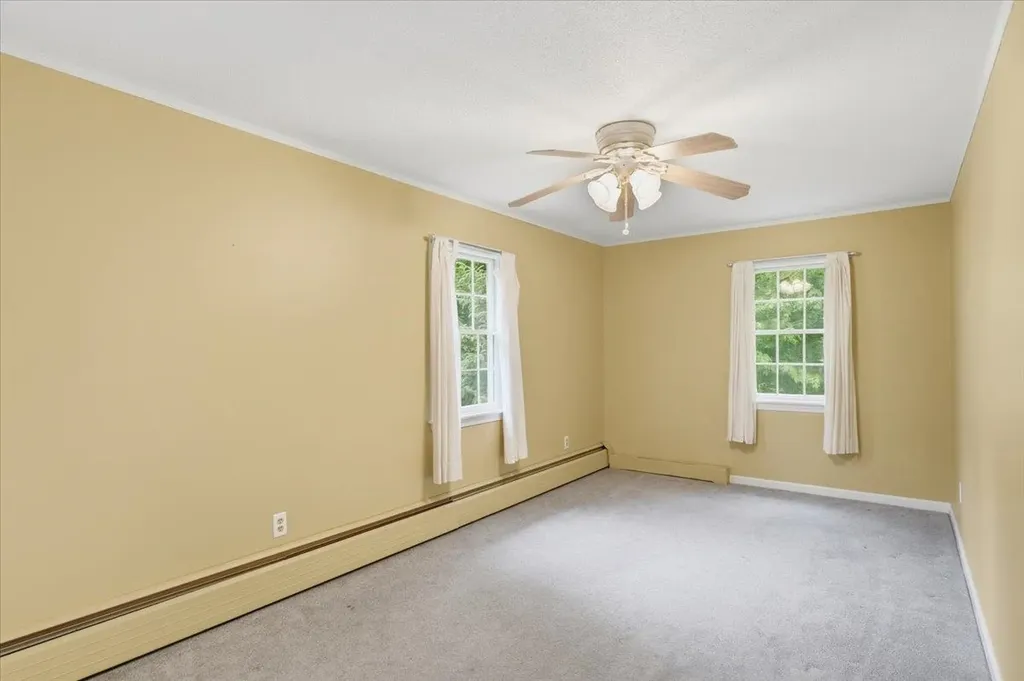 490 Juniper Ridge Shelburne VT 05482