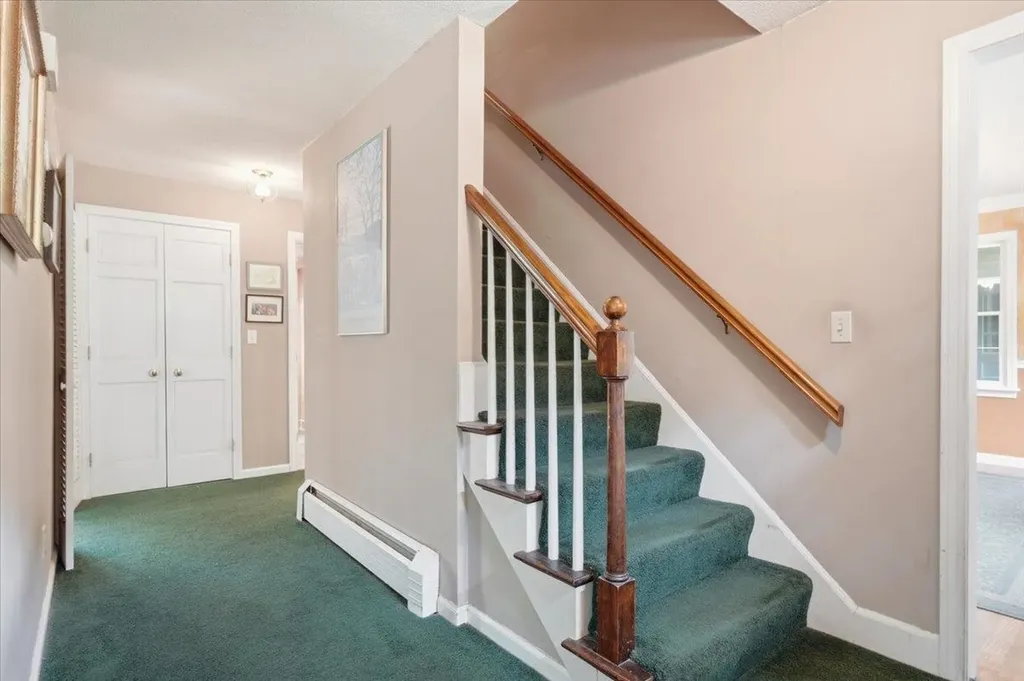 490 Juniper Ridge Shelburne VT 05482