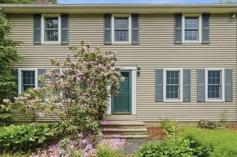 490 Juniper Ridge Shelburne VT 05482