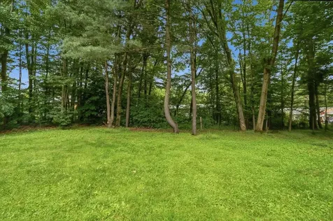 490 Juniper Ridge Shelburne VT 05482