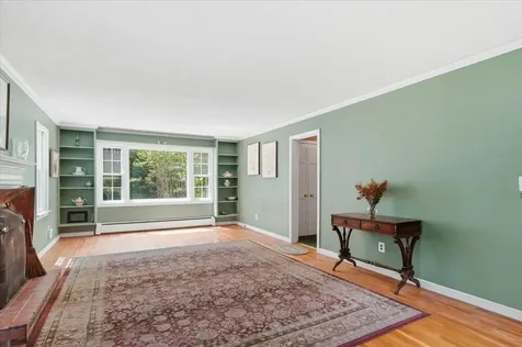 490 Juniper Ridge Shelburne VT 05482