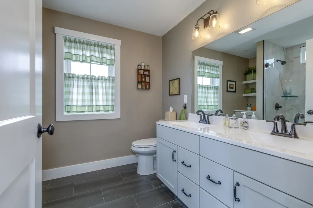 416 Blane Circle Pembroke NH 03275