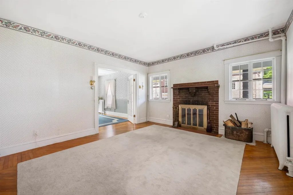 15 Richardson Street Lancaster NH 03584