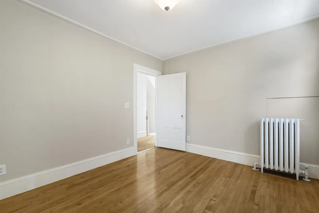 15 Richardson Street Lancaster NH 03584