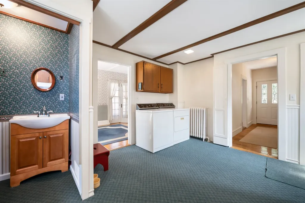 15 Richardson Street Lancaster NH 03584