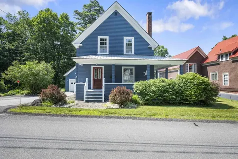 15 Richardson Street Lancaster NH 03584