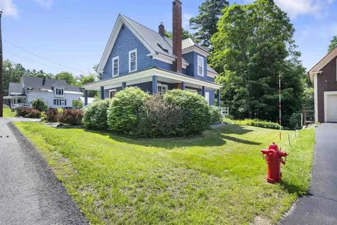 15 Richardson Street Lancaster NH 03584
