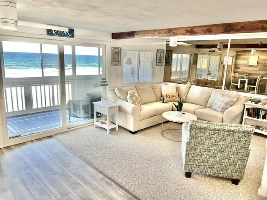 19 Atlantic Avenue Hampton NH 03842
