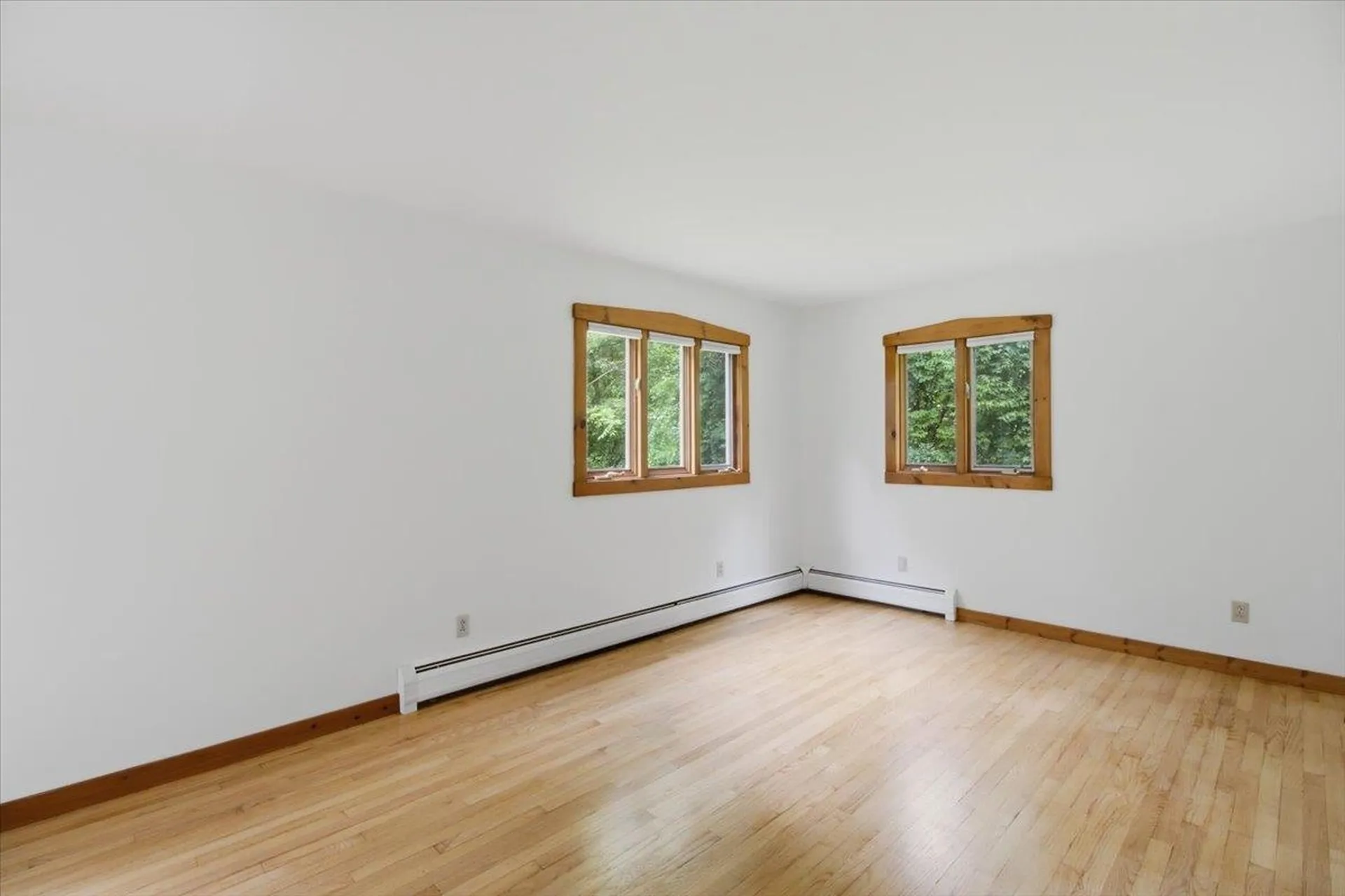 15 Polygraphic Lane Bennington VT 05257