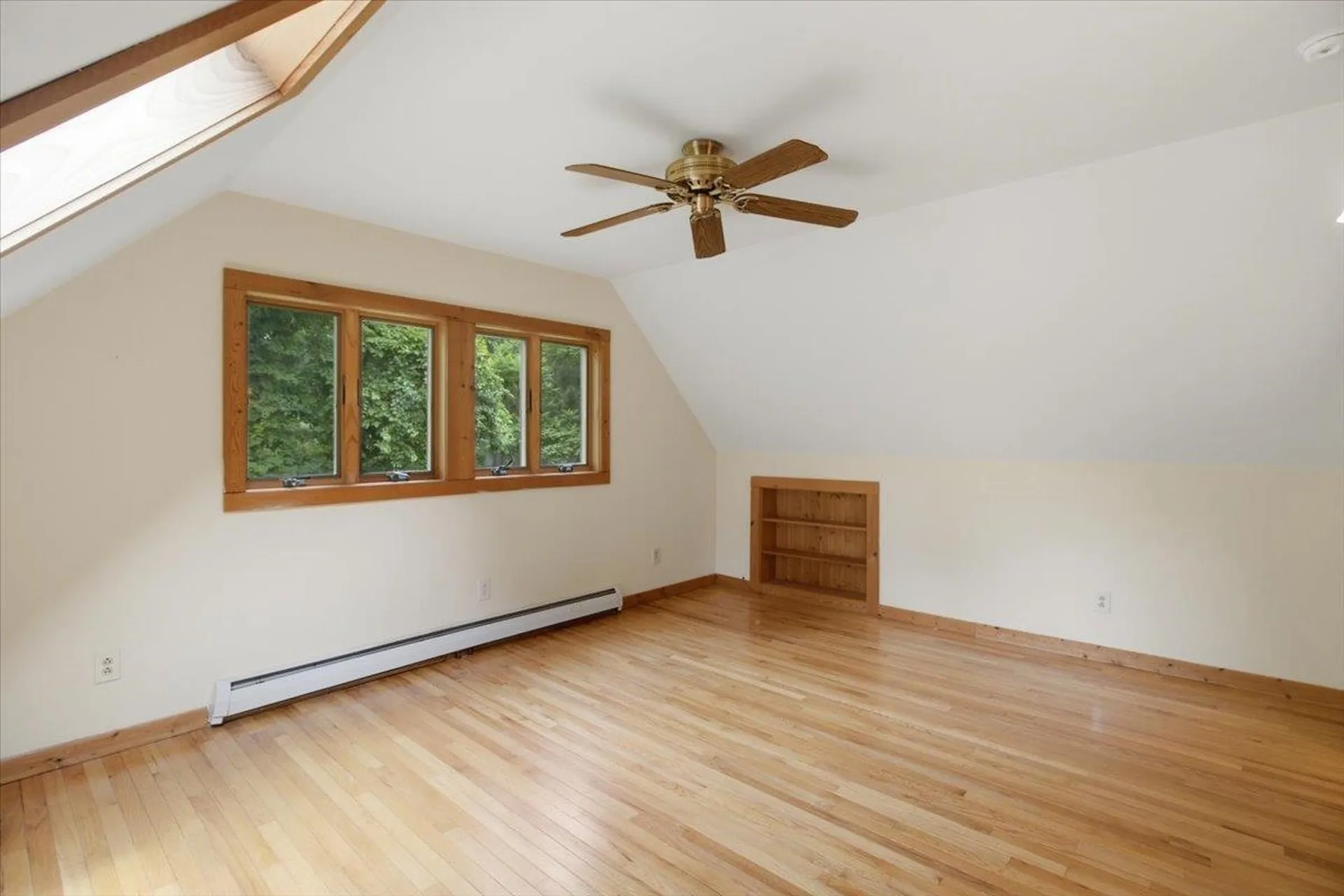 15 Polygraphic Lane Bennington VT 05257
