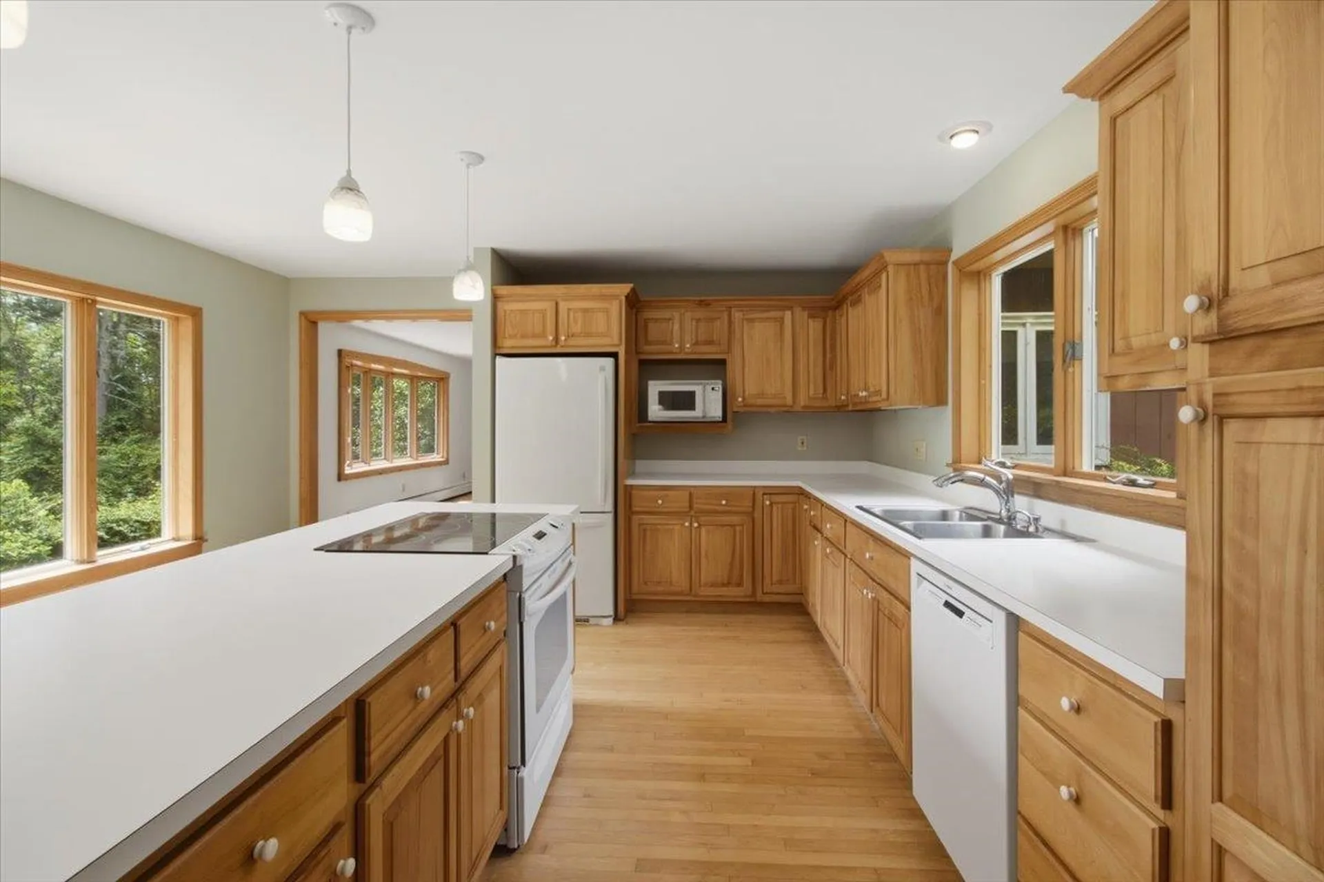 15 Polygraphic Lane Bennington VT 05257