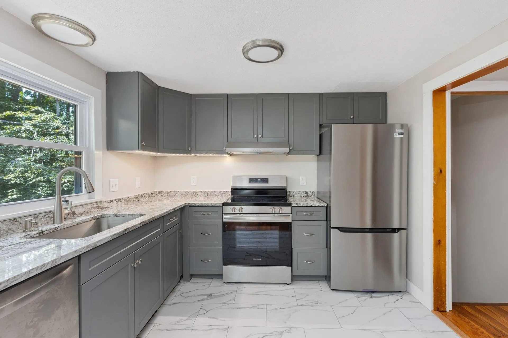 15 Webb Road Peterborough NH 03458