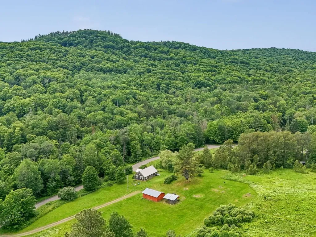 1471 Stellar Road Williamstown VT 05679