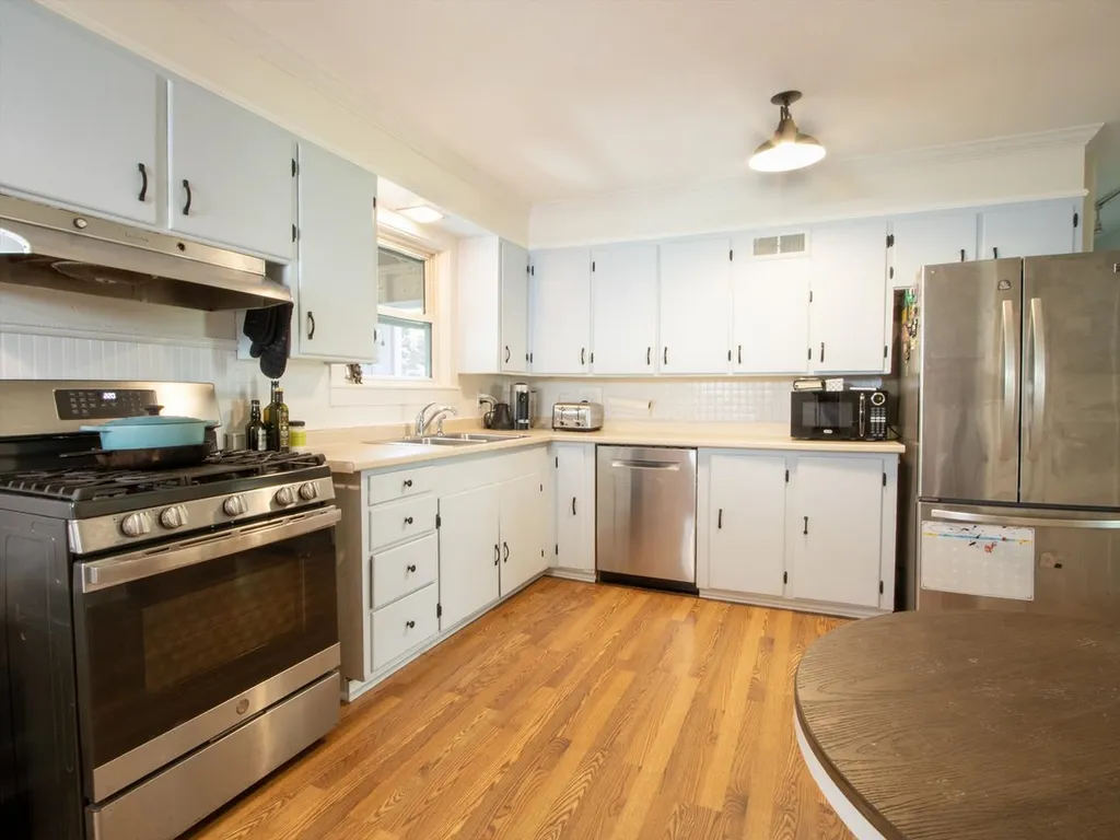 36 Elsom Parkway South Burlington VT 05403