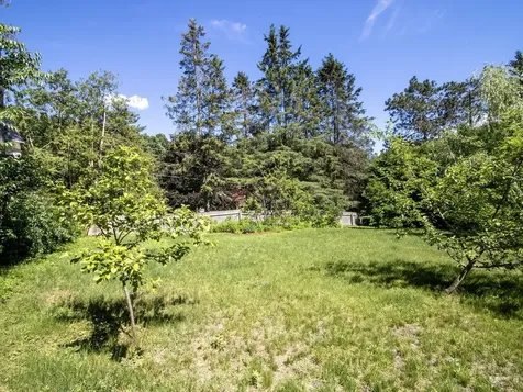 36 Elsom Parkway South Burlington VT 05403