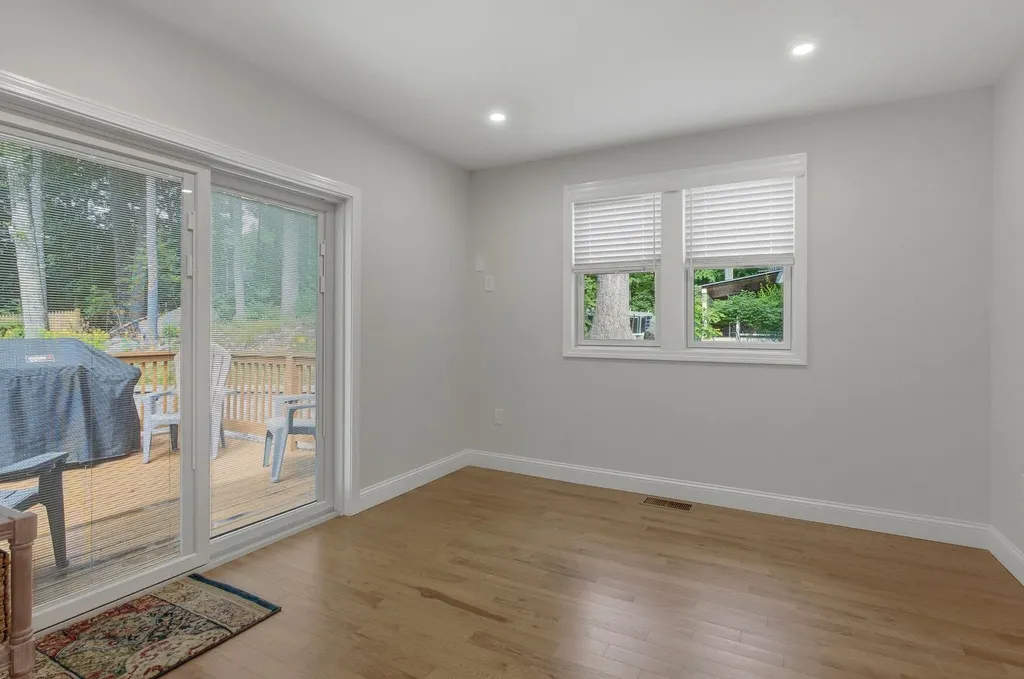 19 Michael Avenue Nashua NH 03063