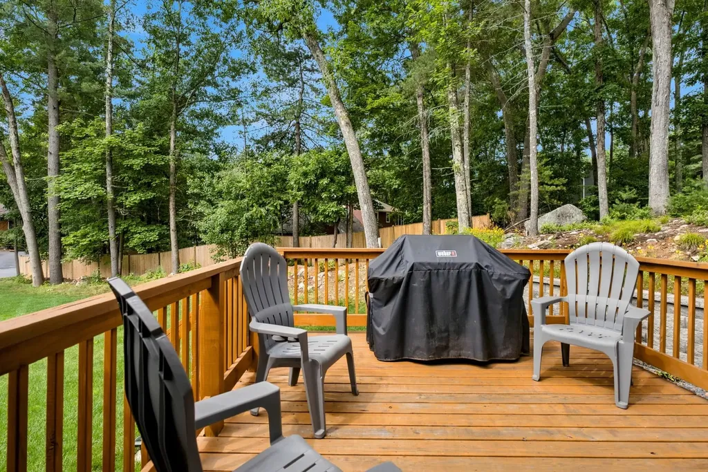 19 Michael Avenue Nashua NH 03063